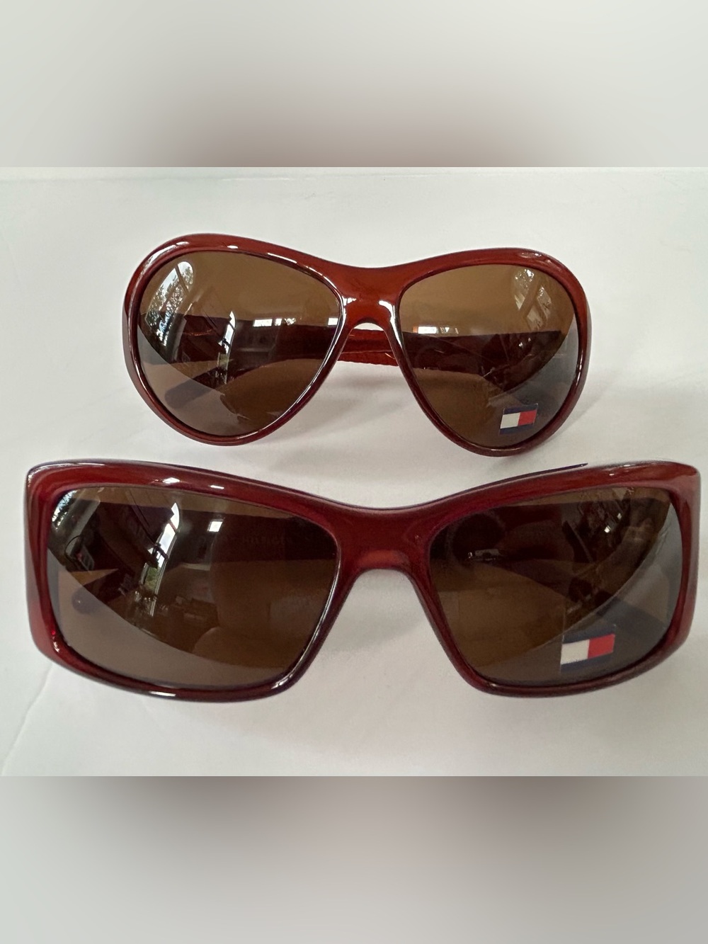 Tommy Hilfiger Brown Unisex Sunglasses Set of 2